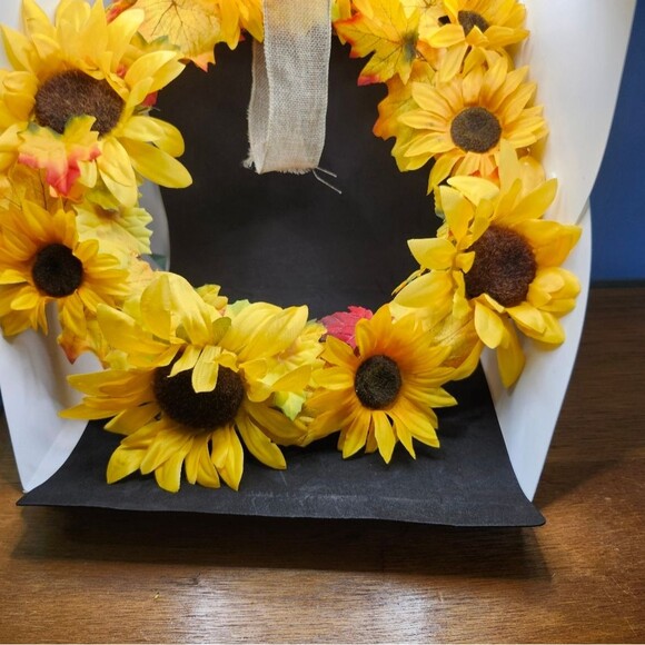 Hand Crafted Yellow Sunflower Floral Wreath  Summer Door Wall Decoration - Picture 1 of 11